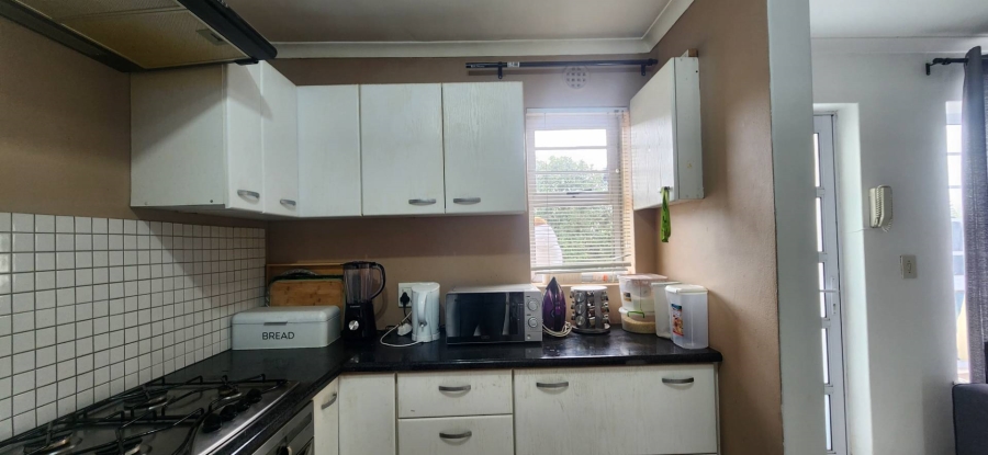 2 Bedroom Property for Sale in Ottery Western Cape